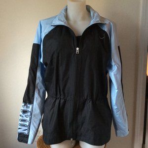 Nike (3 season jacket) M, great condition!